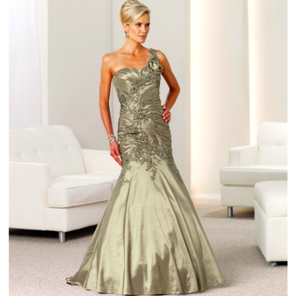 Evening dress